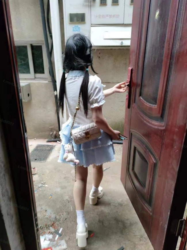 定位到天河区一横街5号（三间铺